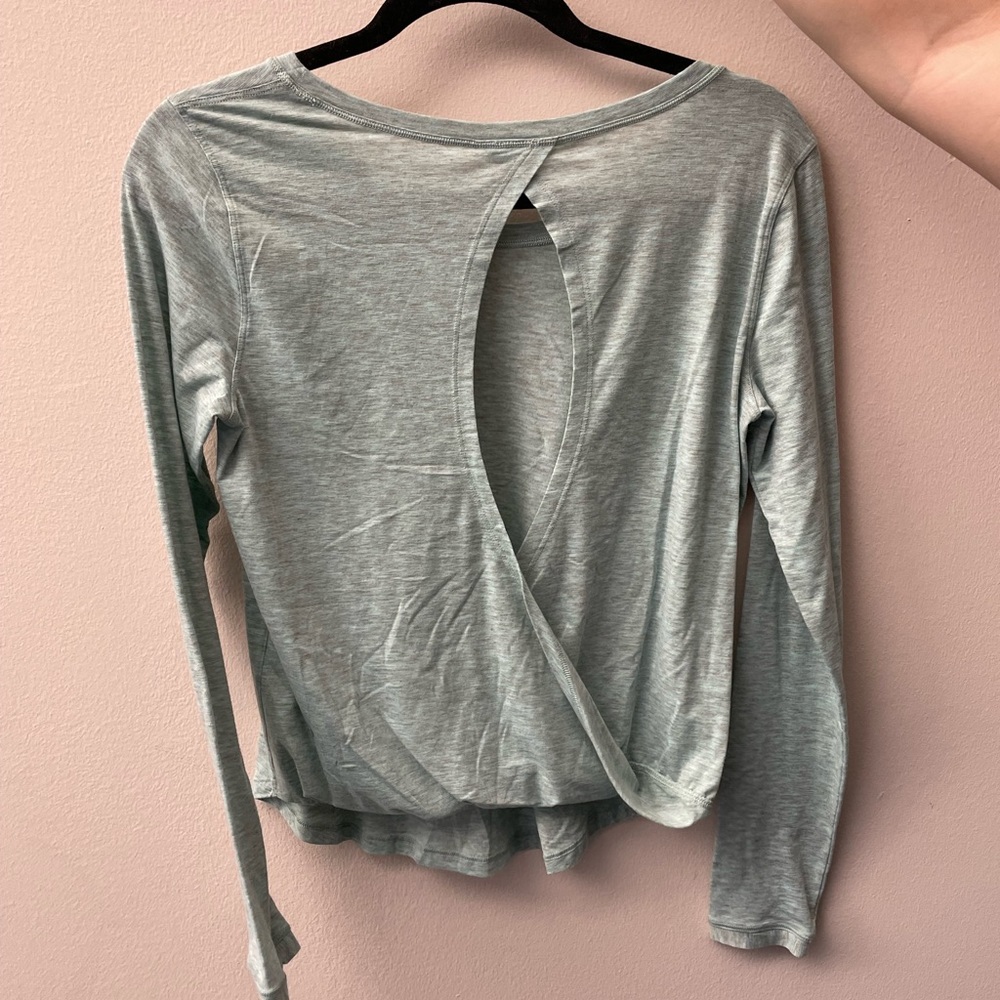 Lulu lemon twist long sleeve , super soft